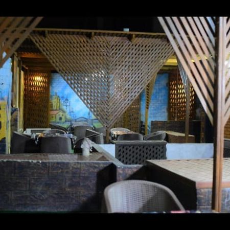 Al Amir Palace Hotel Sūhāj Bagian luar foto