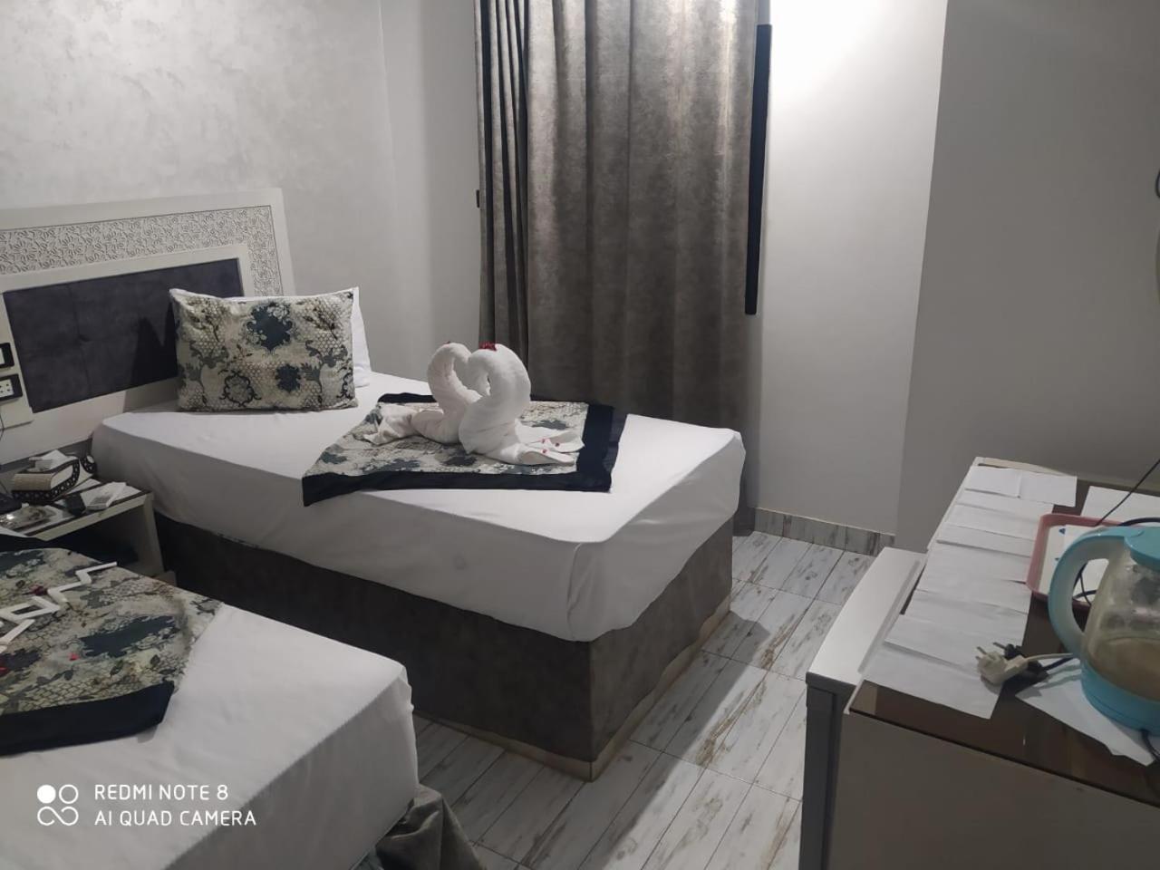 Al Amir Palace Hotel Sūhāj Bagian luar foto
